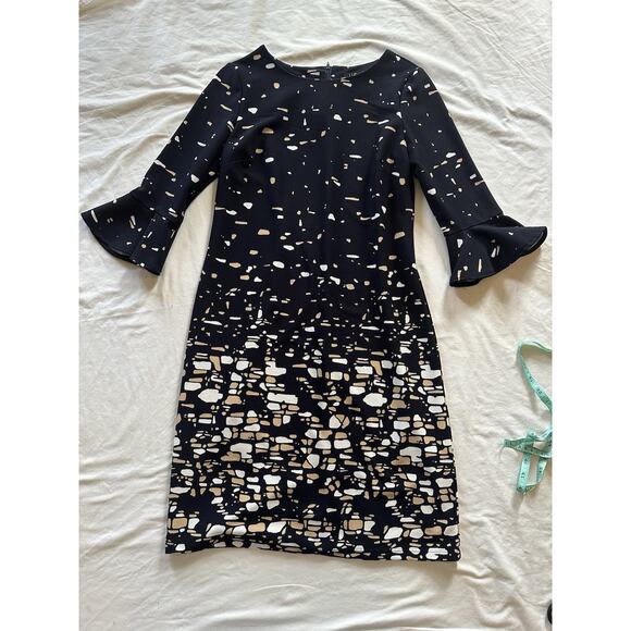 ILE New York Black White Tan Abstract Print Bell Sleeve Dress Size 8 - Picture 1 of 8